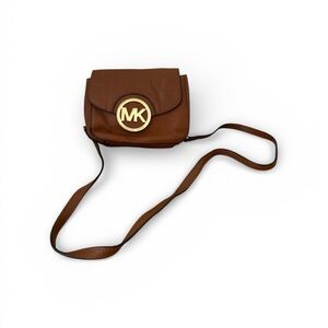 Mini Michael Kors Brown Leather saddlebag crossbody with Gold Emblem